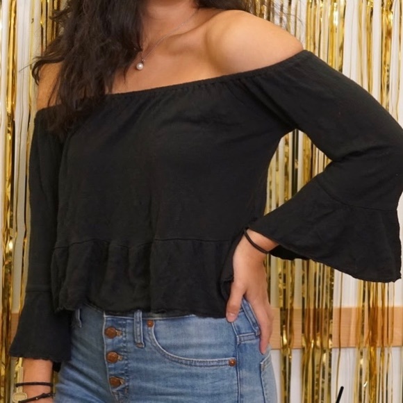 PacSun Tops - Pacsun off the shoulder top